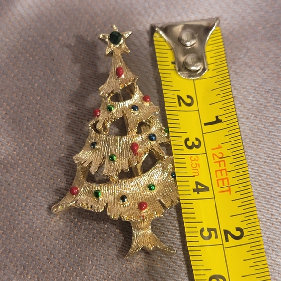 Three Vintage Christmas Pins/Brooches, Tree, Candle, Santa - Picture 4 of 12